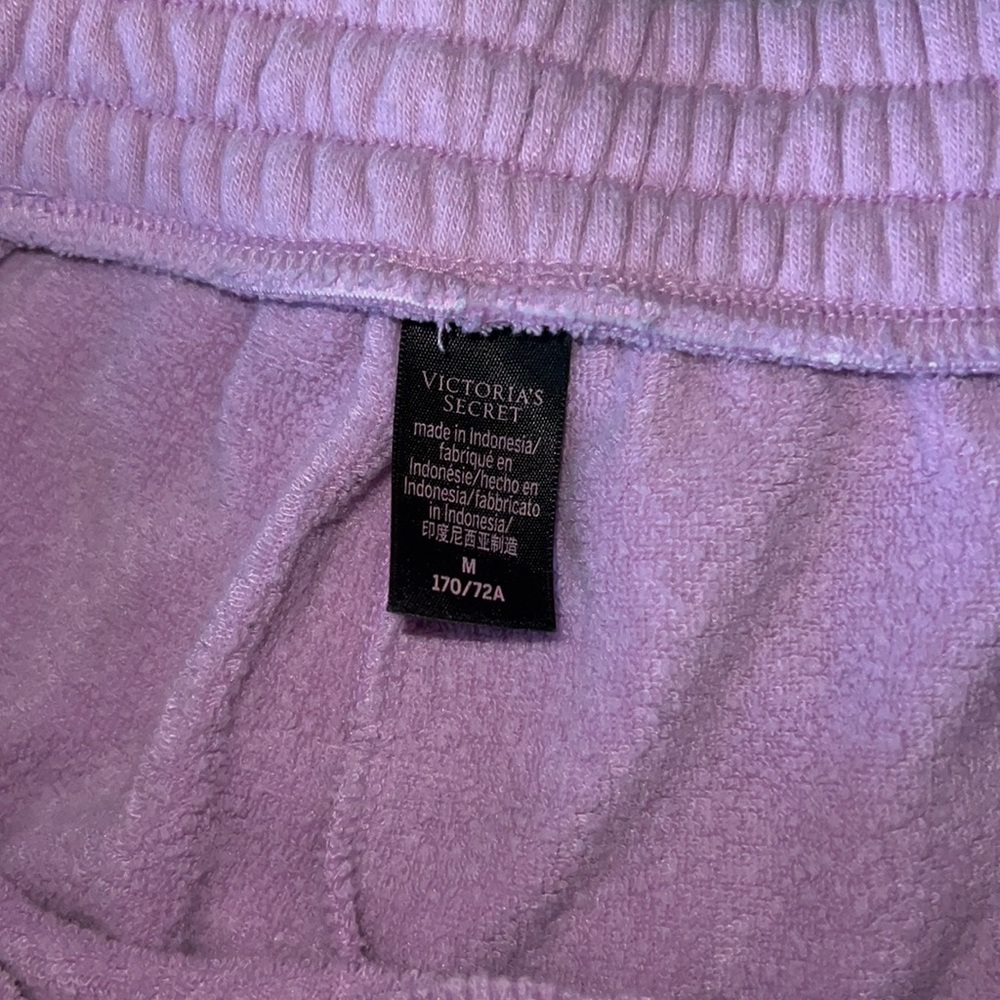 Victoria’s Secret shorts - Picture 3 of 3